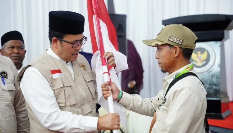 Bupati Haili Yoga Lepas Jamaah Haji Kloter 5 di Banda Aceh