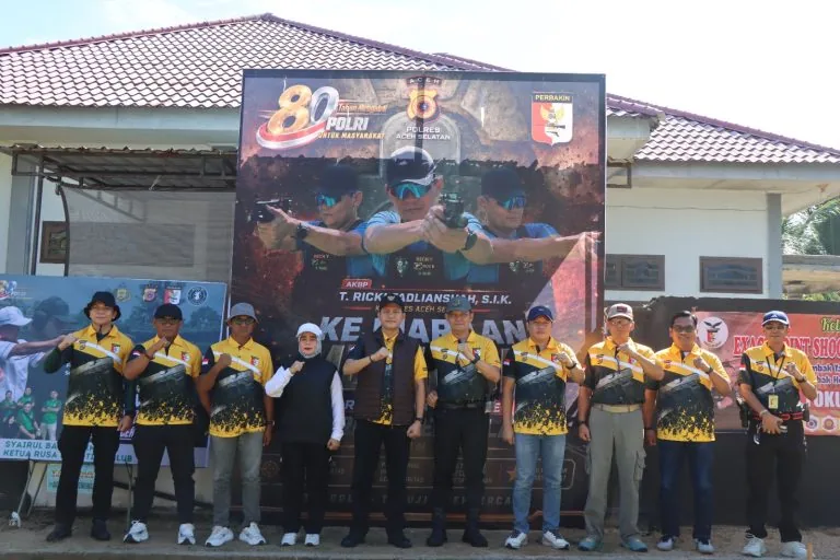 HUT Bhayangkara ke-80: Polres Aceh Selatan Gelar Kejuaraan Menembak demi Perkokoh Sinergitas Forkopimda