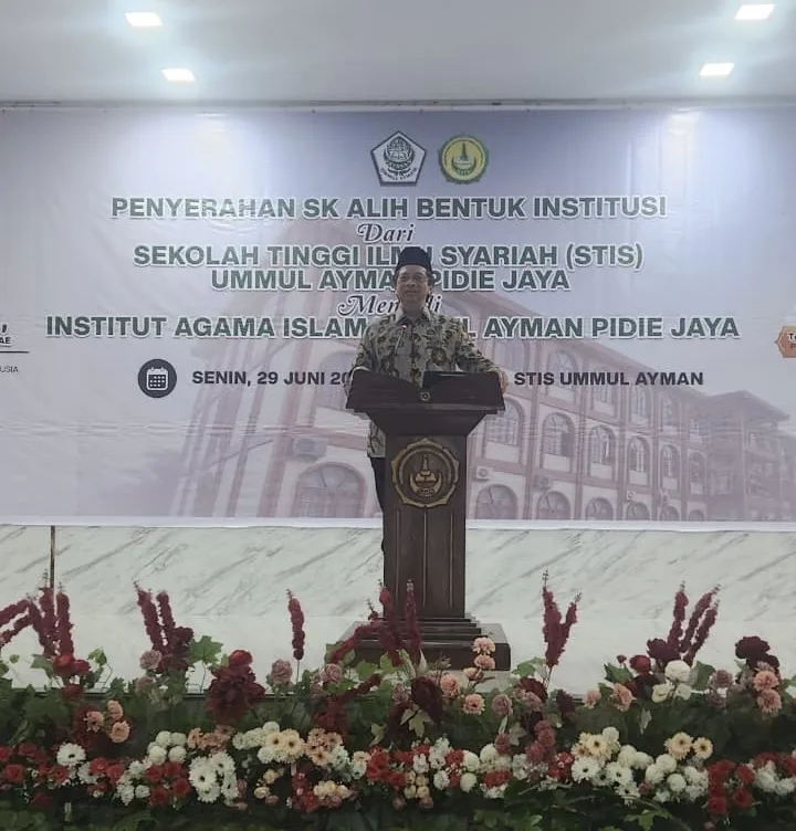 Kemenag Serahkan SK Alih Bentuk STIS Ummul Ayman Menjadi IAI Ummul Ayman