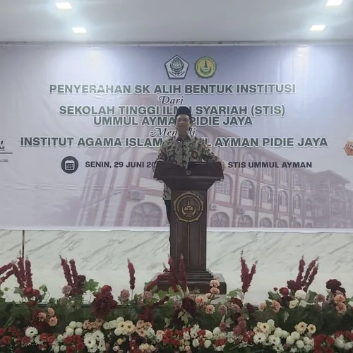 Kemenag Serahkan SK Alih Bentuk STIS Ummul Ayman Menjadi IAI Ummul Ayman